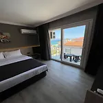 Hotel Grand Faik