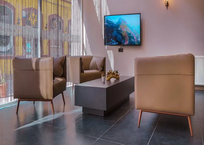 Grand Faik Szálloda 3*