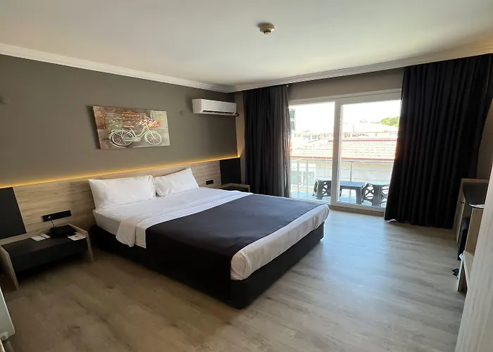 Szálloda Grand Faik