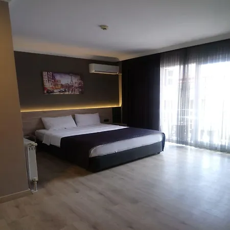 Ξενοδοχείο Grand Faik 3*