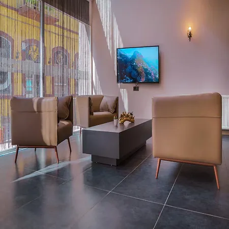 Grand Faik Hotel 3*