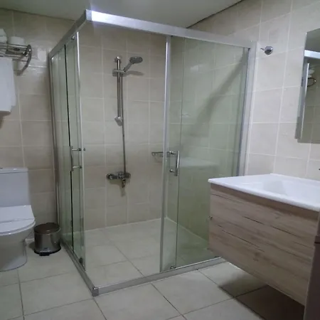Grand Faik Hotel 3*
