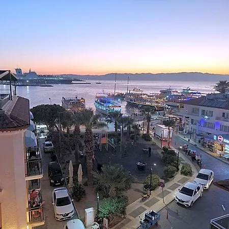 Grand Faik Hotel Çeşme