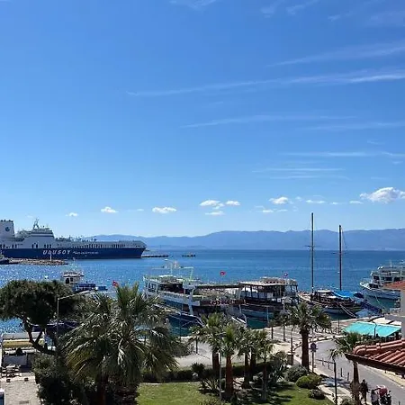 Grand Faik Hotell Çeşme