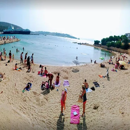 Grand Faik Hotell Çeşme