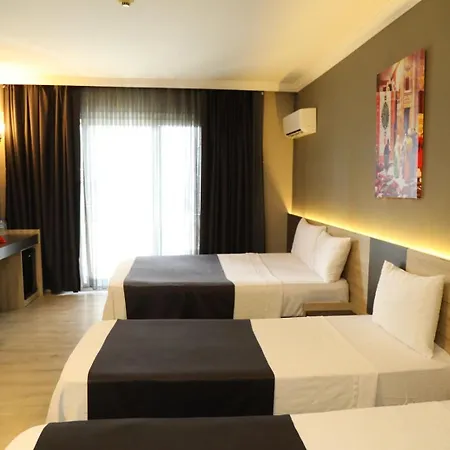 Grand Faik Çeşme